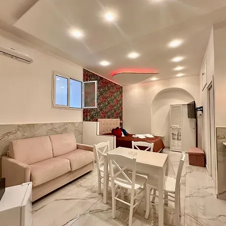 House Santa Fe * Неаполь